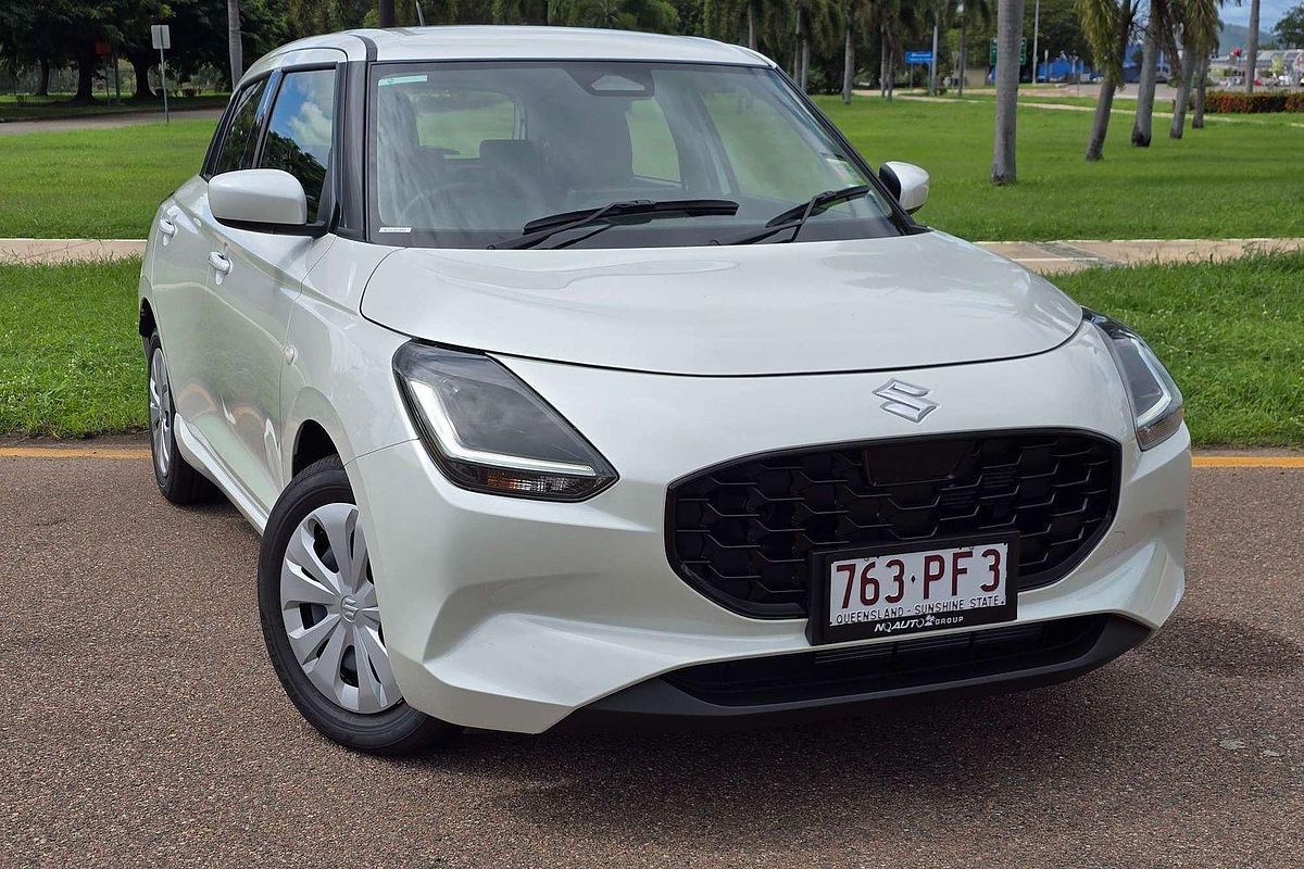 2025 Suzuki Swift Hybrid UZ