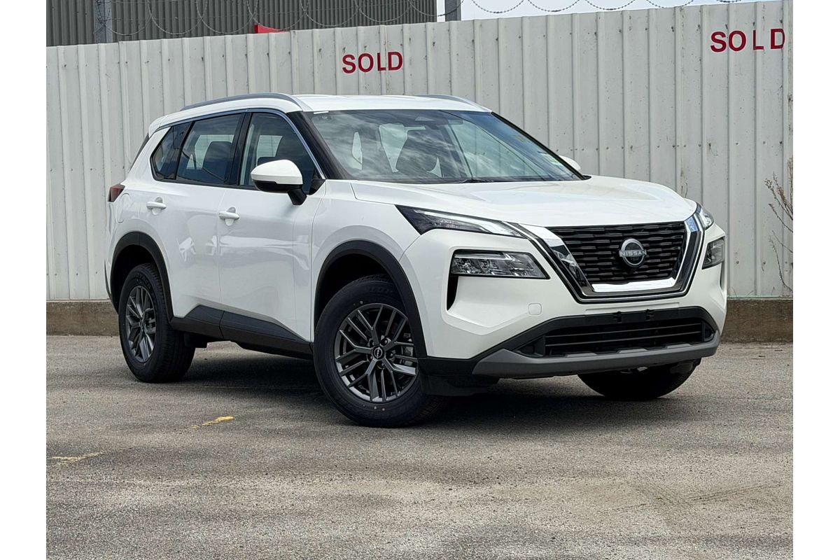 2025 Nissan X-TRAIL ST T33