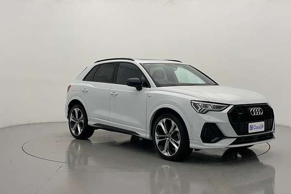 2024 Audi Q3 40 TFSI S line F3
