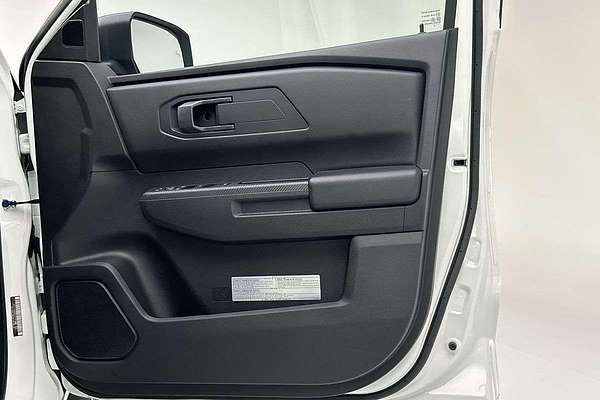 2025 Mitsubishi Triton GLX+ MV 4X4 thumb-18