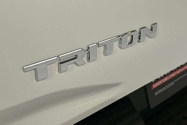 2025 Mitsubishi Triton GLX+ MV 4X4 thumb-21