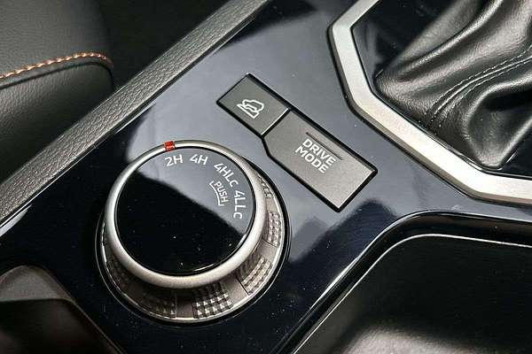 2025 Mitsubishi Triton GSR MV 4X4 thumb-15