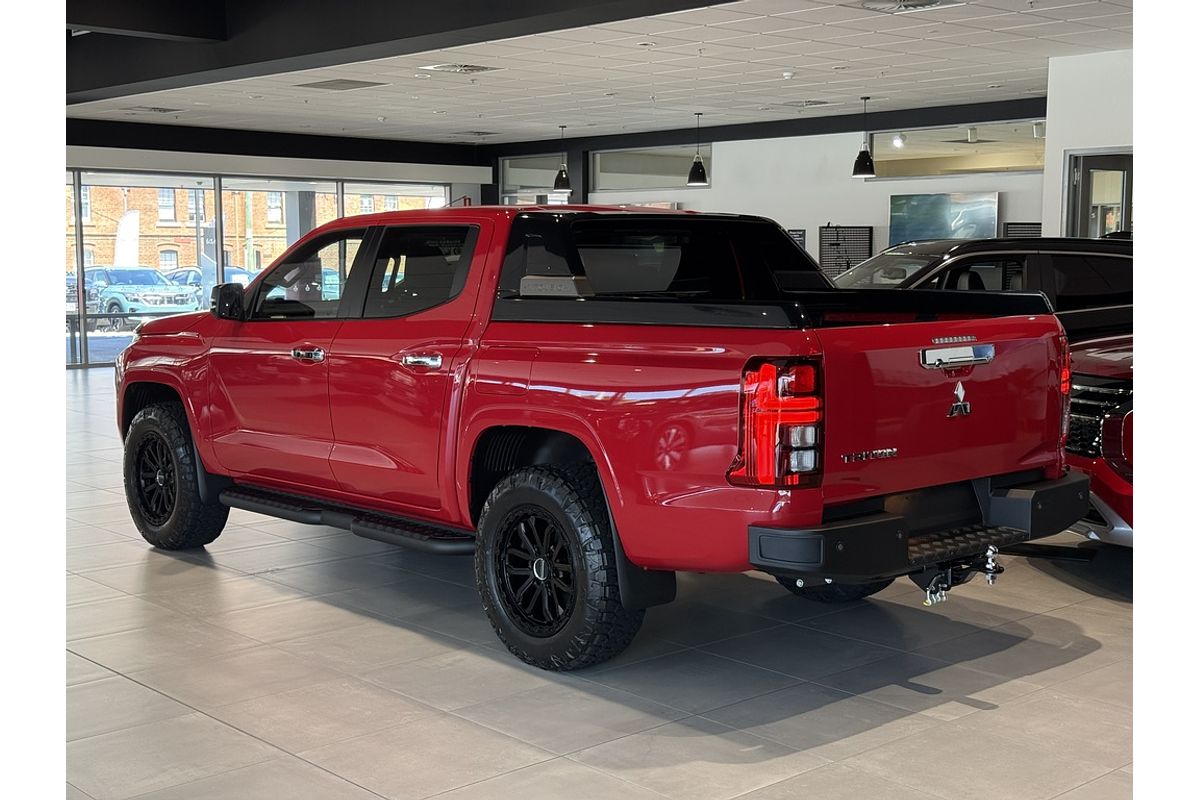 2025 Mitsubishi MV Triton GLS 2.4L D 6AT 4X4 DC PU 2025 Mitsubishi MV Triton GLS 2.4L D 6AT 4X4 DC PU