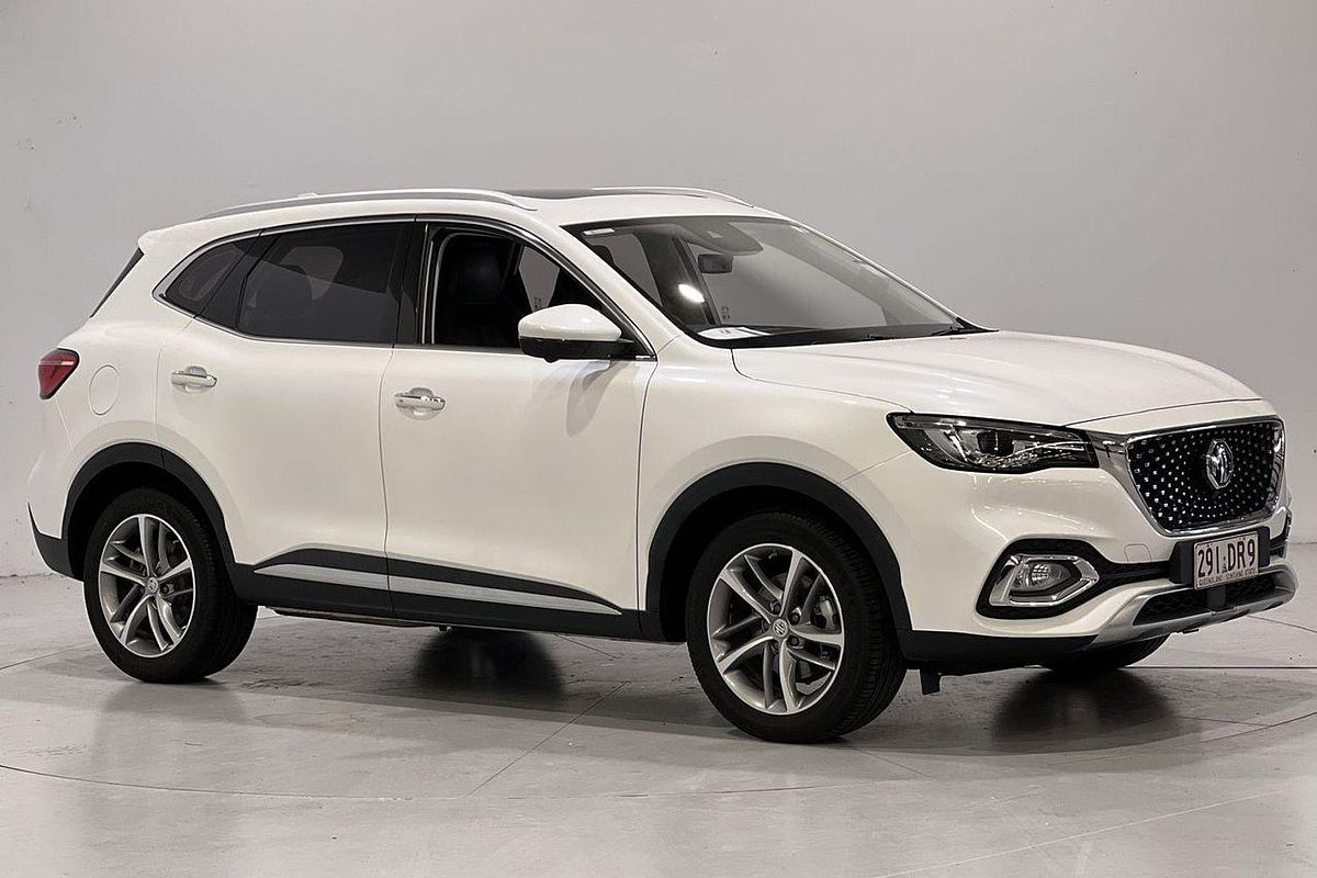 2021 MG HS Essence SAS23