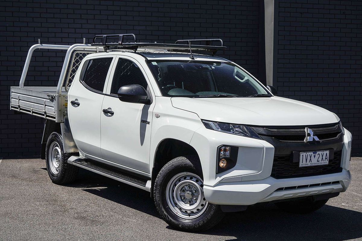 2021 Mitsubishi Triton GLX MR 4X4