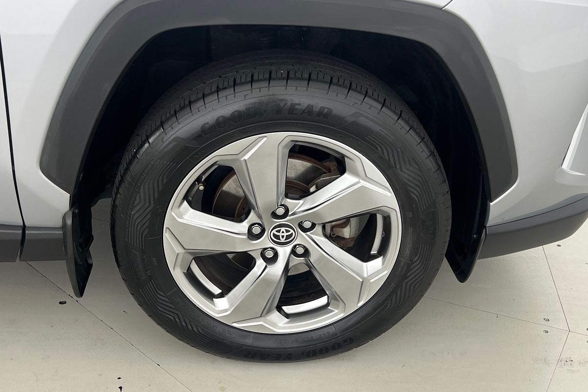 2021 Toyota RAV4 GXL AXAH52R