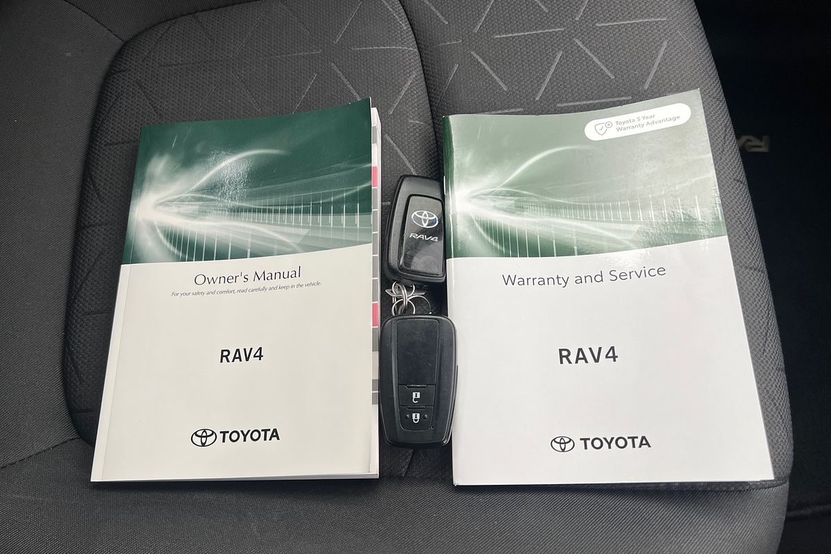 2021 Toyota RAV4 GXL AXAH52R