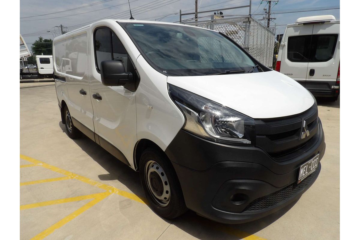 2021 Mitsubishi Express GLX SN SWB