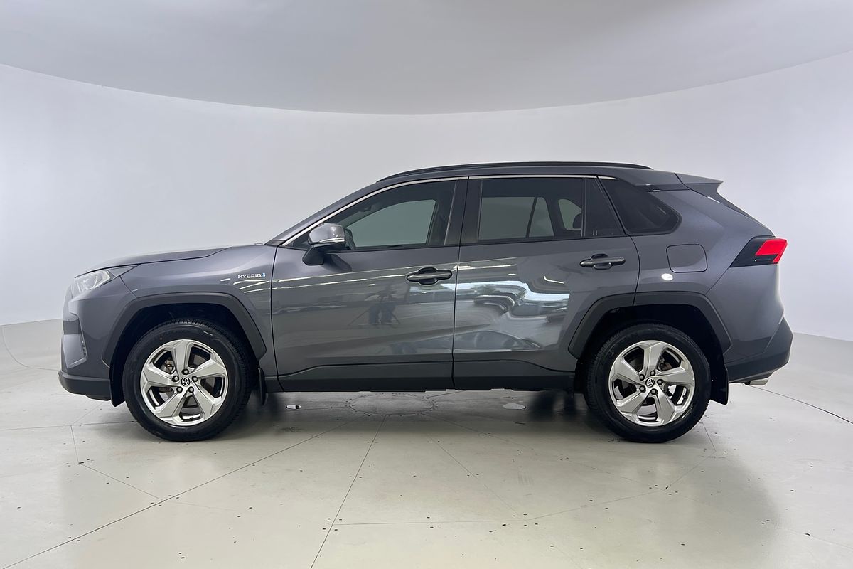 2020 Toyota RAV4 GXL AXAH52R