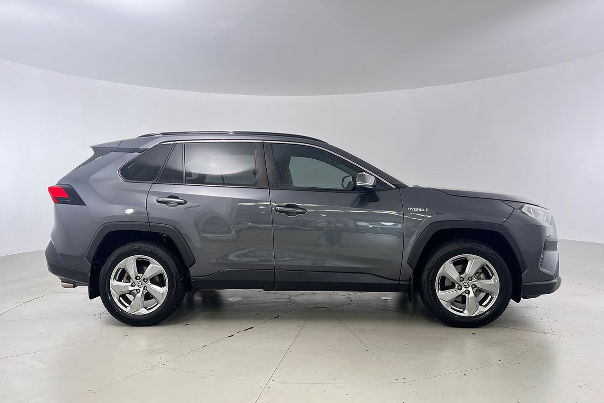 2020 Toyota RAV4 GXL AXAH52R