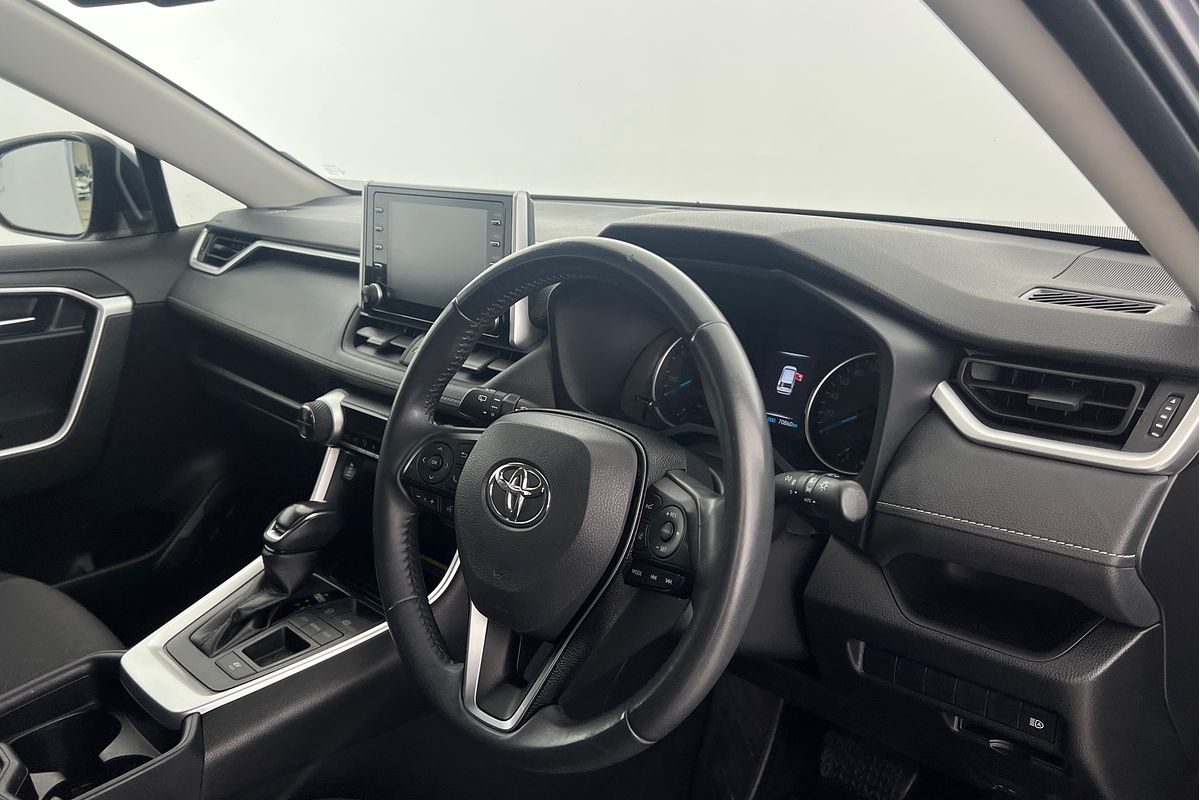 2020 Toyota RAV4 GXL AXAH52R