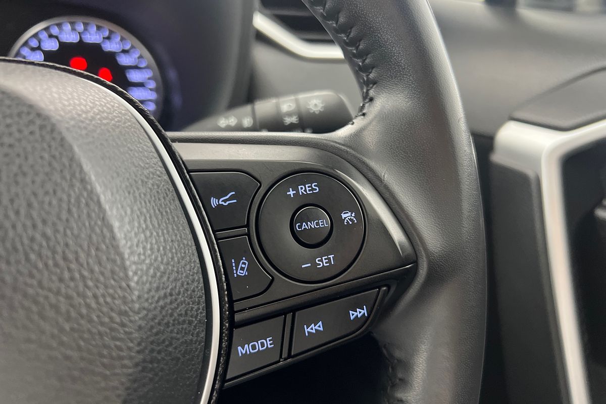 2020 Toyota RAV4 GXL AXAH52R