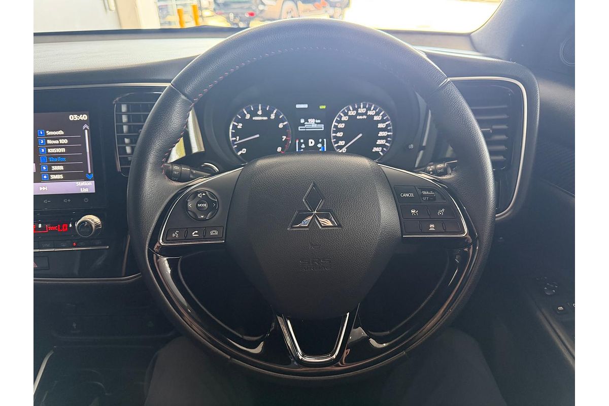 2020 Mitsubishi Outlander Black Edition ZL