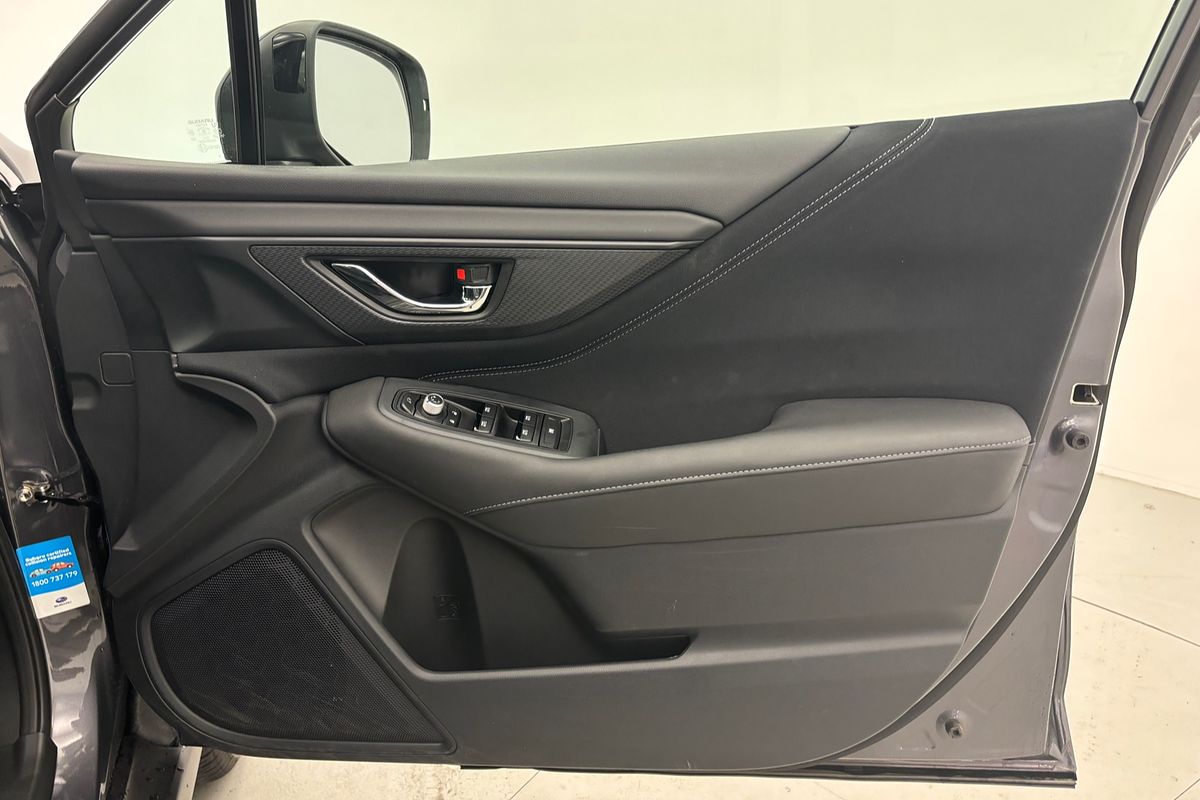 MY25 Subaru Outback AWD Wagon