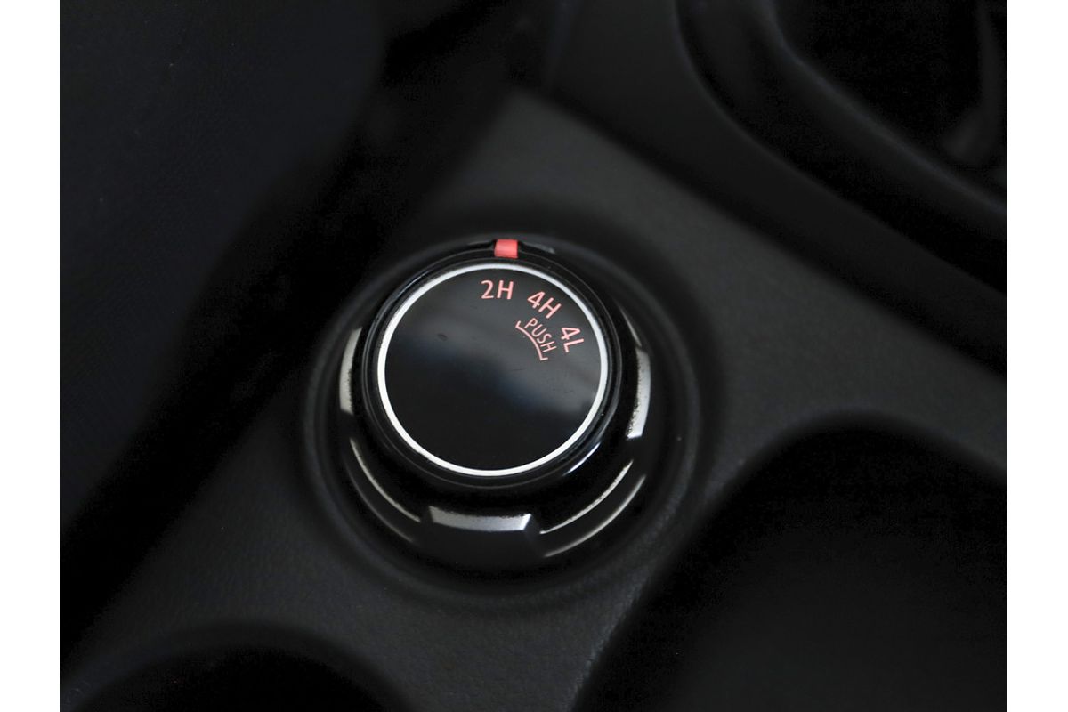 2019 Mitsubishi MQ Triton GLX 2.4L DID 6M/T 4x4 CC CC