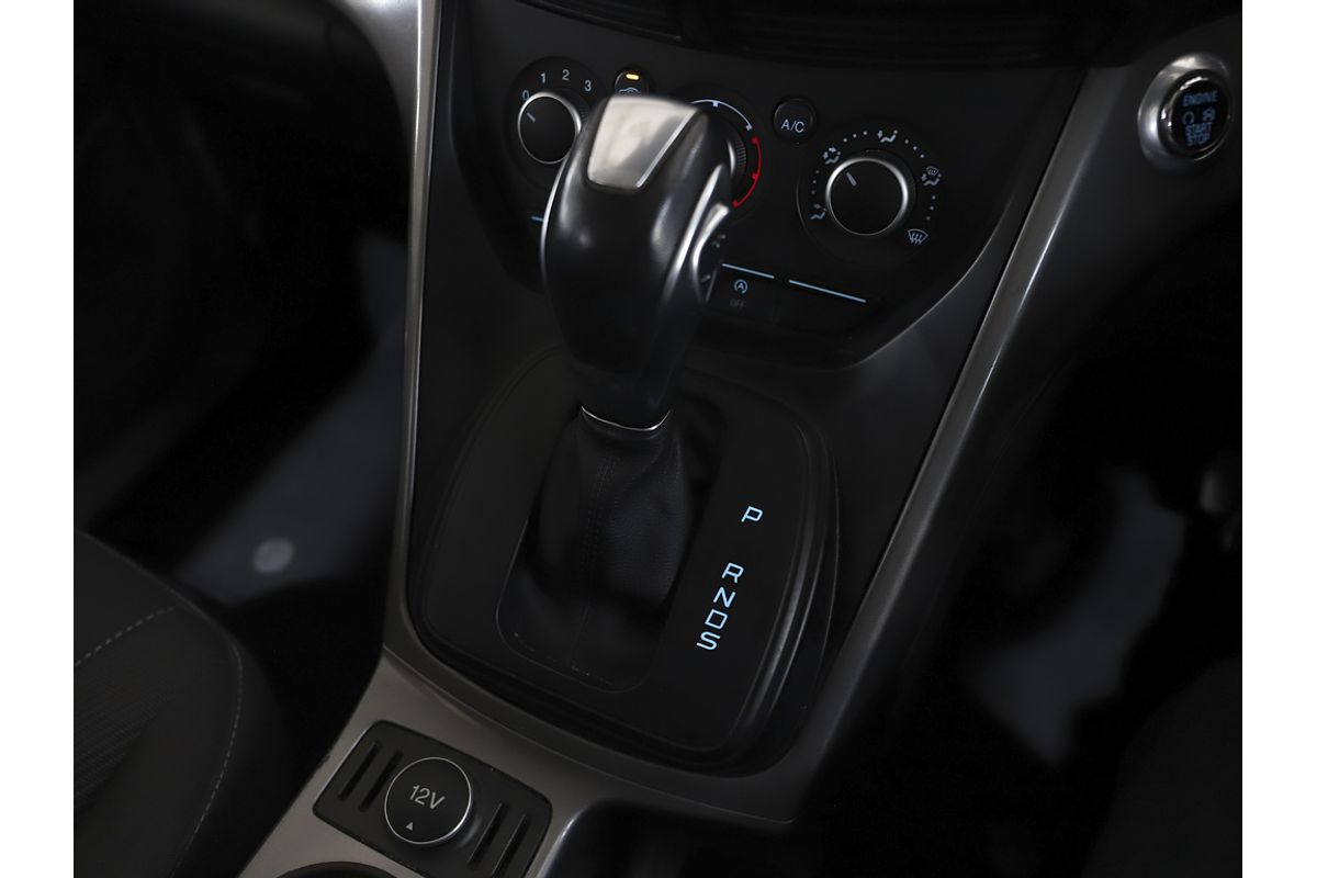 Ford KUGA 2016.00 SUV TREND . 2.0L 16VP 6A AWD