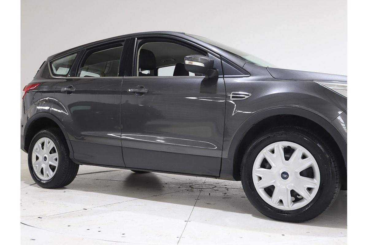 Ford KUGA 2016.00 SUV TREND . 2.0L 16VP 6A AWD