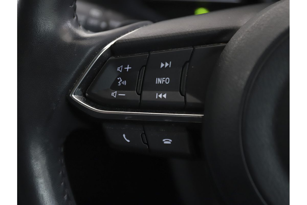 2017 MAZDA MAZDA3 MAXX AUTO 5D HATCHBACK 4CYL