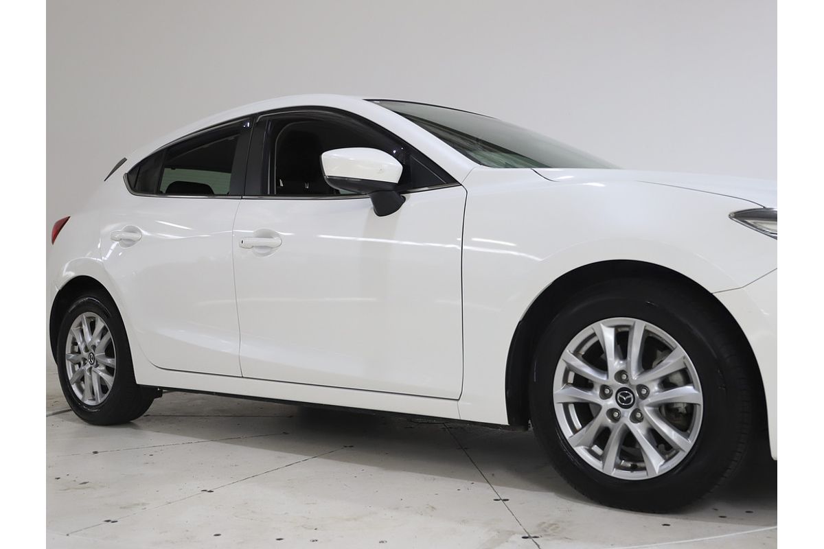 2017 MAZDA MAZDA3 MAXX AUTO 5D HATCHBACK 4CYL