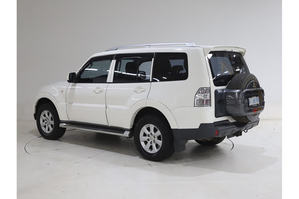 2009 Mitsubishi PAJERO R 5 SP AUTO SPORTS MODE 2D WAGON V6