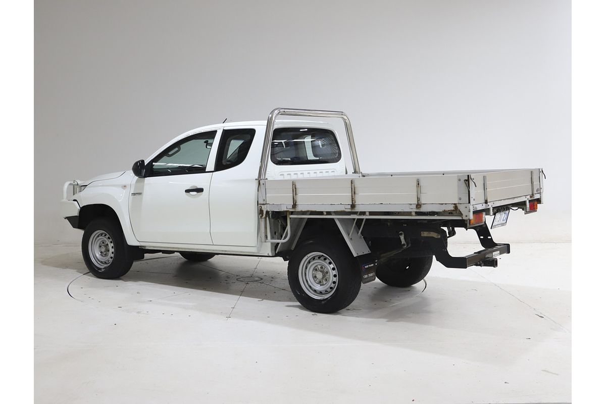 2019 Mitsubishi MQ Triton GLX 2.4L DID 6M/T 4x4 CC CC
