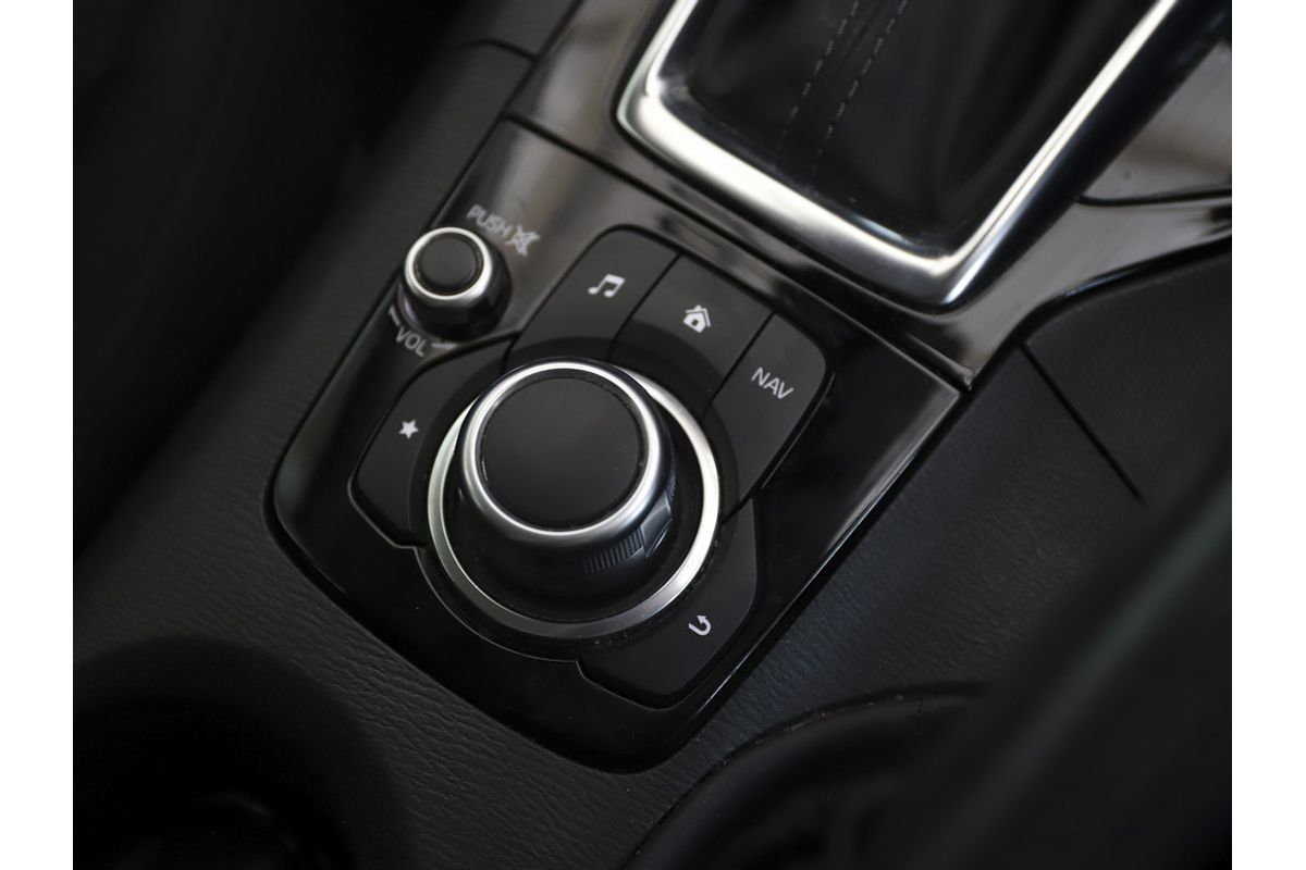 2017 MAZDA MAZDA3 MAXX AUTO 5D HATCHBACK 4CYL