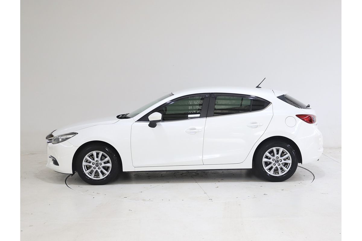 2017 MAZDA MAZDA3 MAXX AUTO 5D HATCHBACK 4CYL