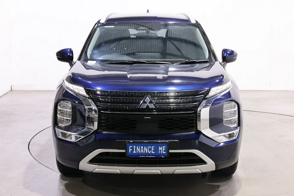 2024 Mitsubishi Outlander LS ZM