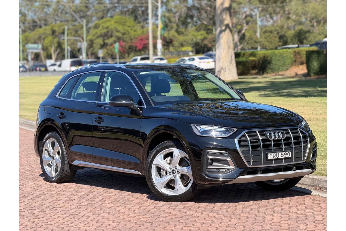 2022 Audi Q5 40 TDI FY