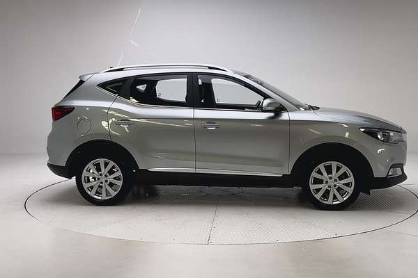 2023 MG ZS Essence AZS1 thumb-8