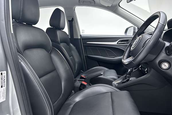 2023 MG ZS Essence AZS1 thumb-12