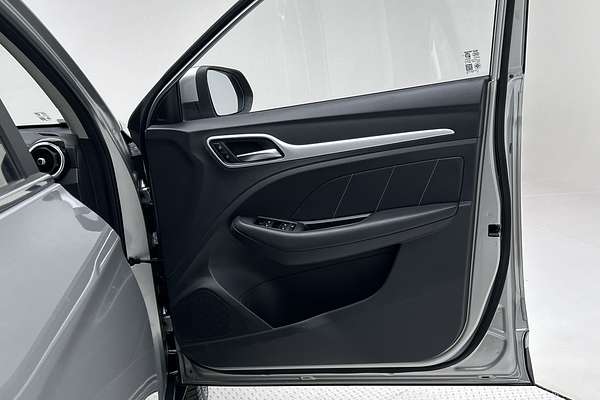 2023 MG ZS Essence AZS1 thumb-18