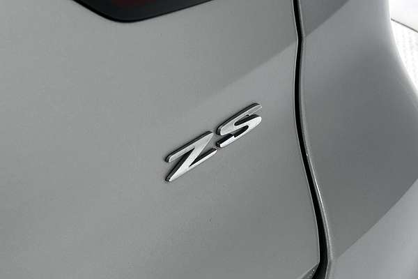 2023 MG ZS Essence AZS1 thumb-21