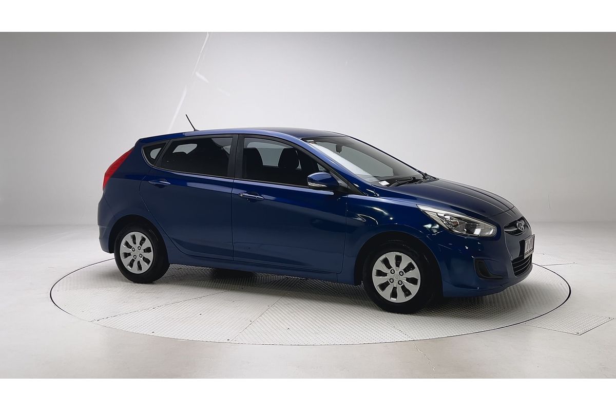 2015 Hyundai Accent Active RB3