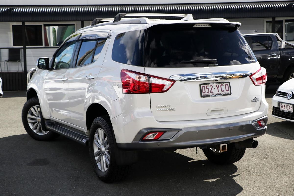 2018 Isuzu MU-X LS-M