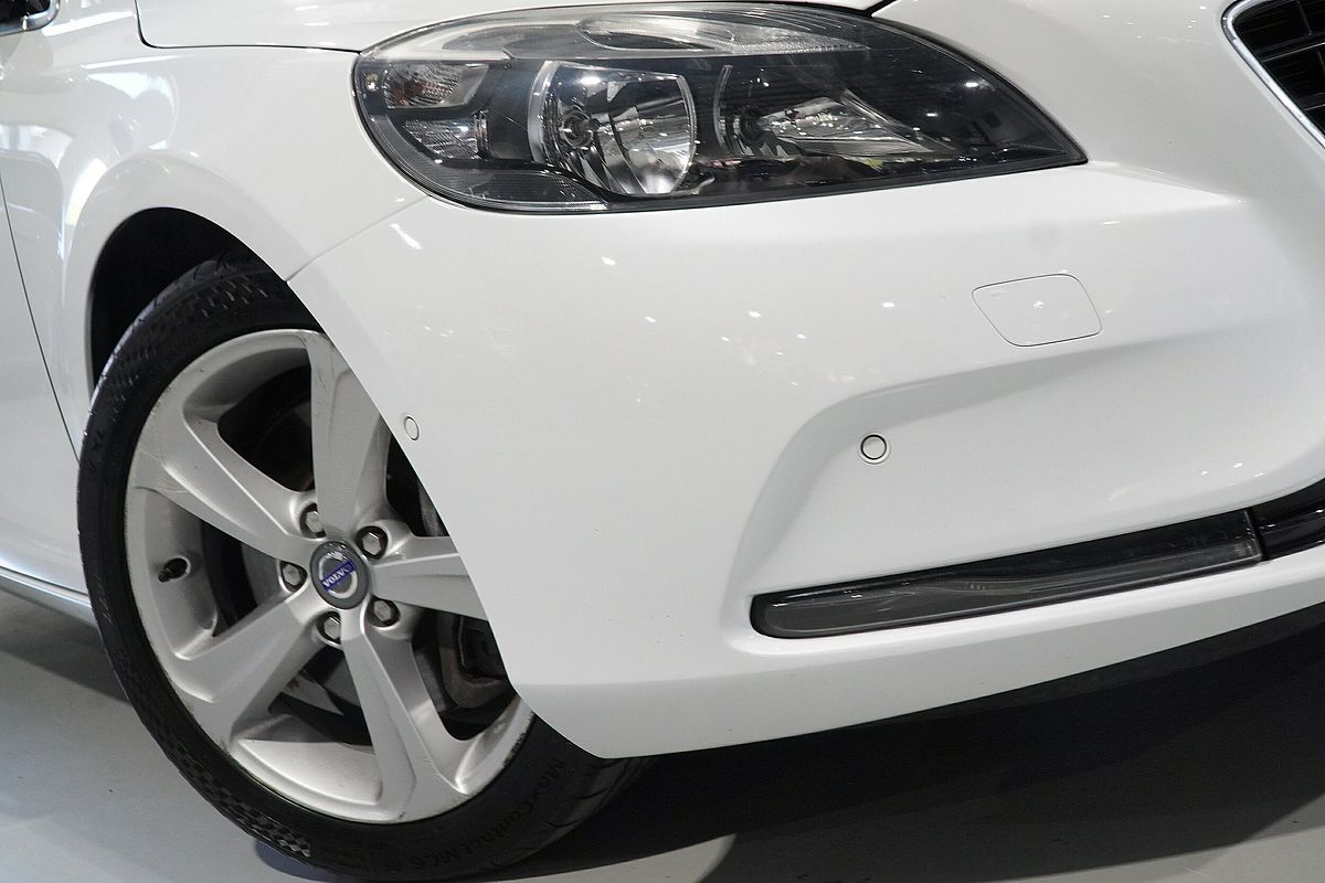 2013 Volvo V40 T4 Kinetic