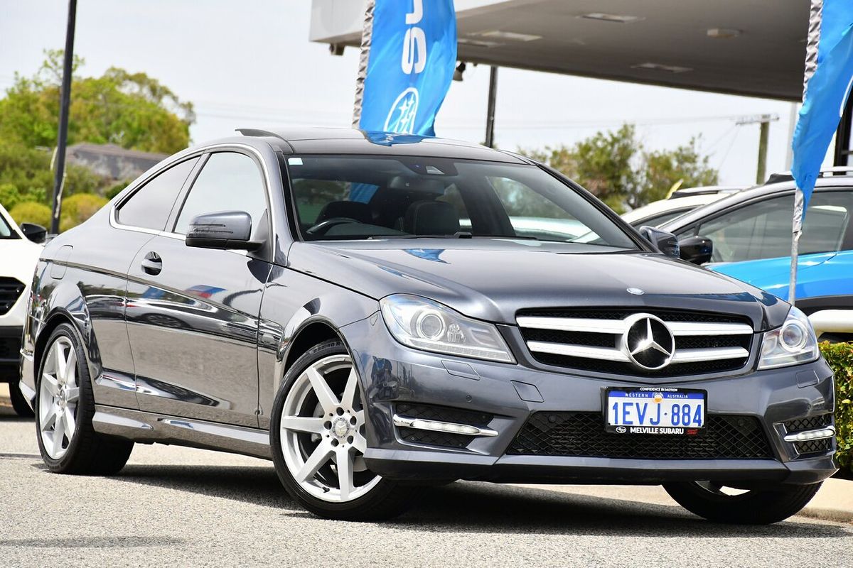 2015 Mercedes-Benz C-Class C180 Avantgarde C204