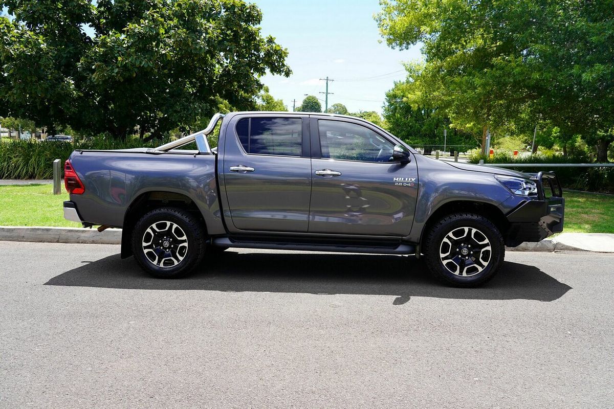 2022 Toyota Hilux SR5 GUN126R 4X4