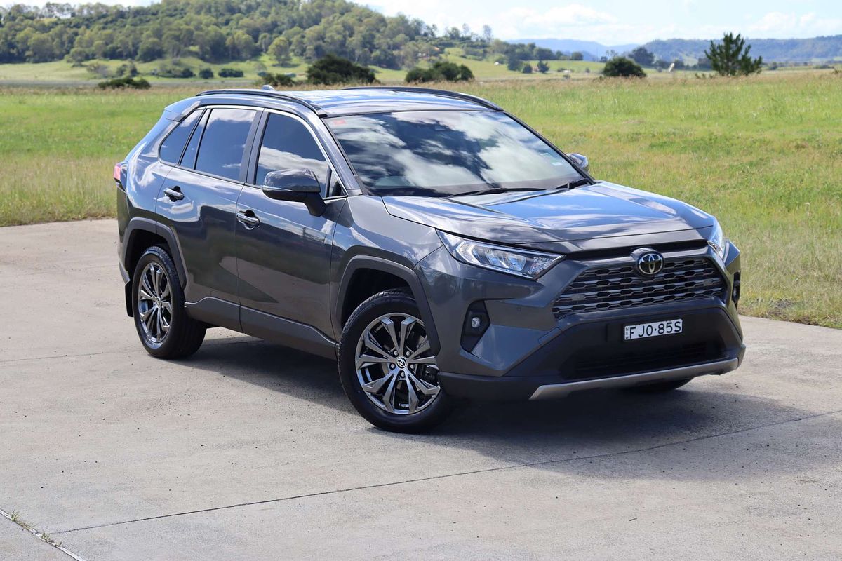 2024 Toyota RAV4 GXL MXAA52R