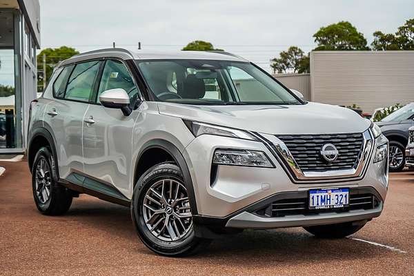 2025 Nissan X-TRAIL ST T33