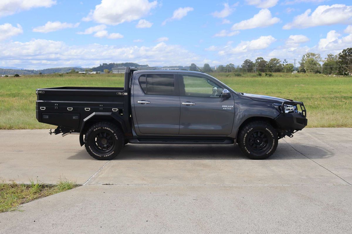 2021 Toyota Hilux SR5 GUN126R