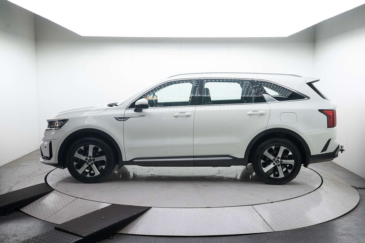 2022 Kia Sorento Sport MQ4