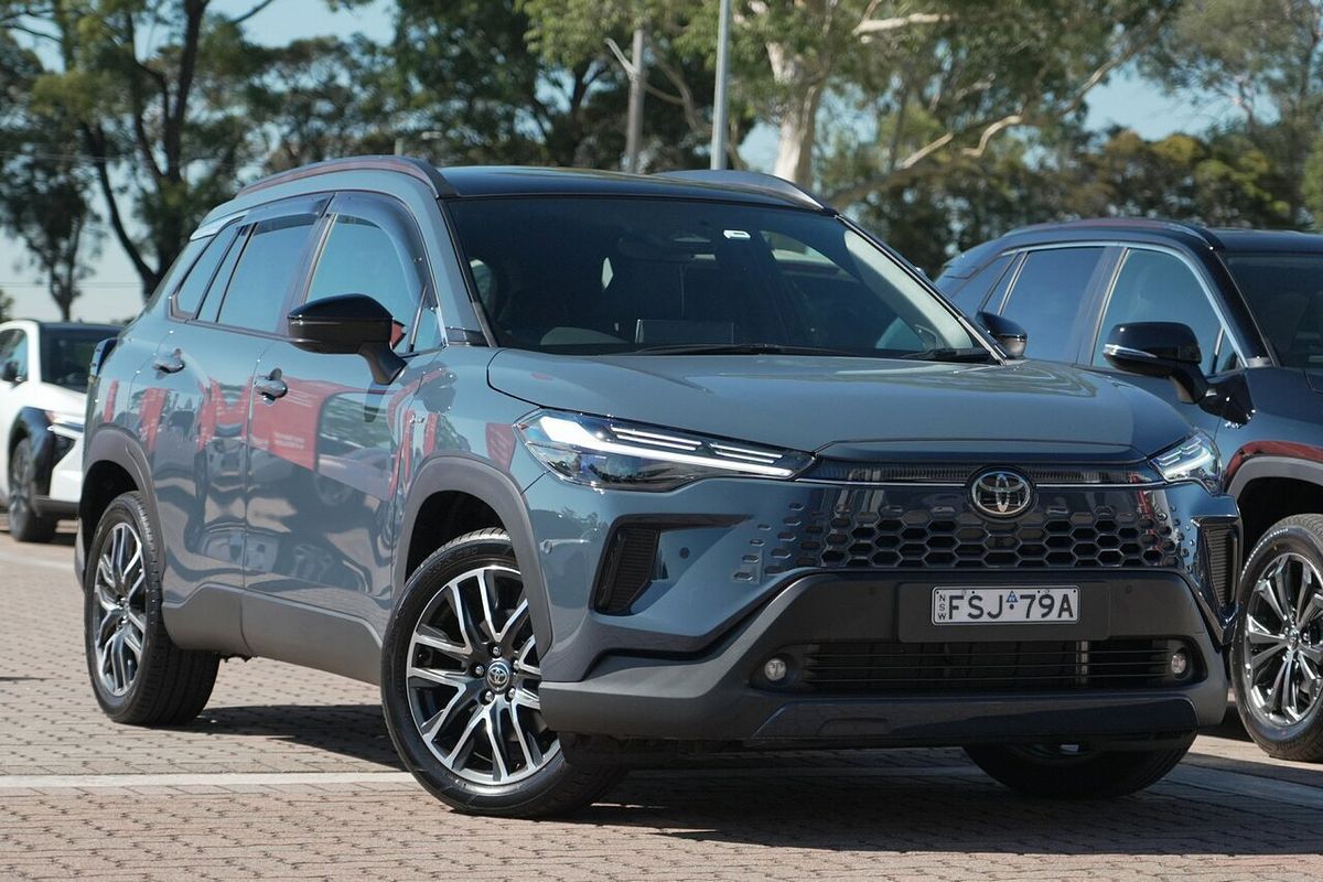 2025 Toyota Corolla Cross Atmos MXGH15R
