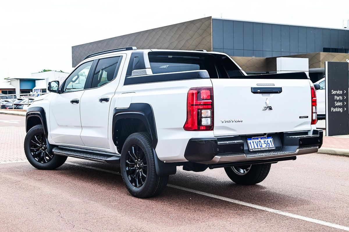 2025 Mitsubishi Triton GSR MV 4X4