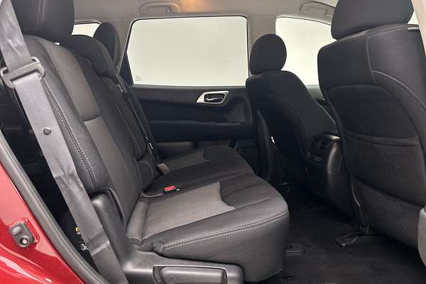 2017 Nissan Pathfinder ST R52 Series II thumb-11