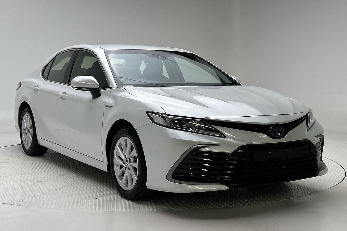 2022 Toyota Camry Ascent AXVH70R