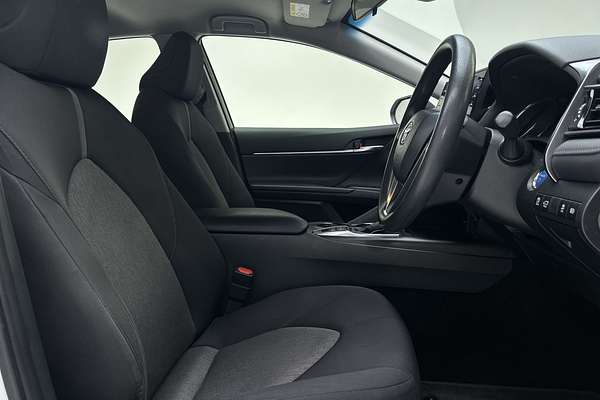2022 Toyota Camry Ascent AXVH70R thumb-12
