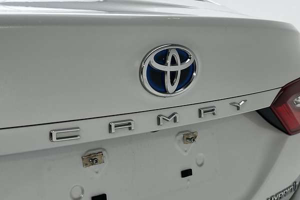 2022 Toyota Camry Ascent AXVH70R thumb-21