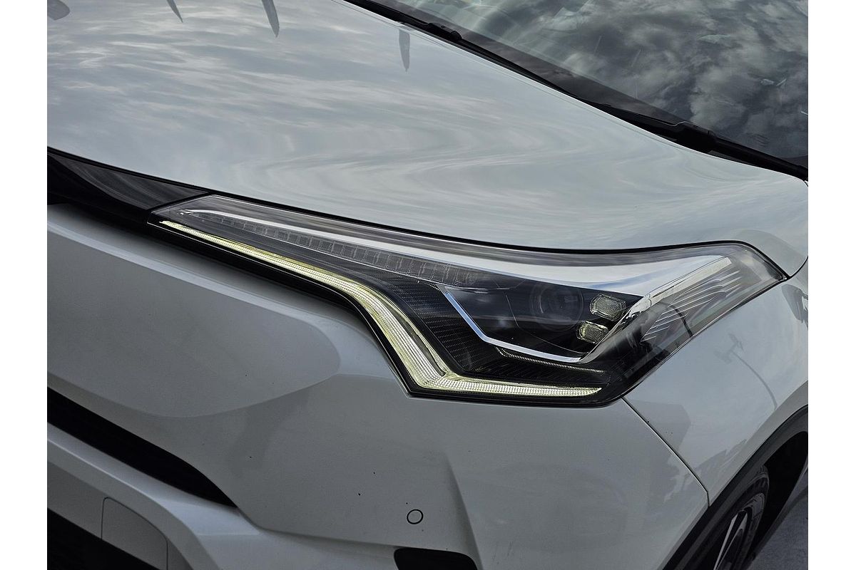 2017 Toyota C-HR Koba NGX10R