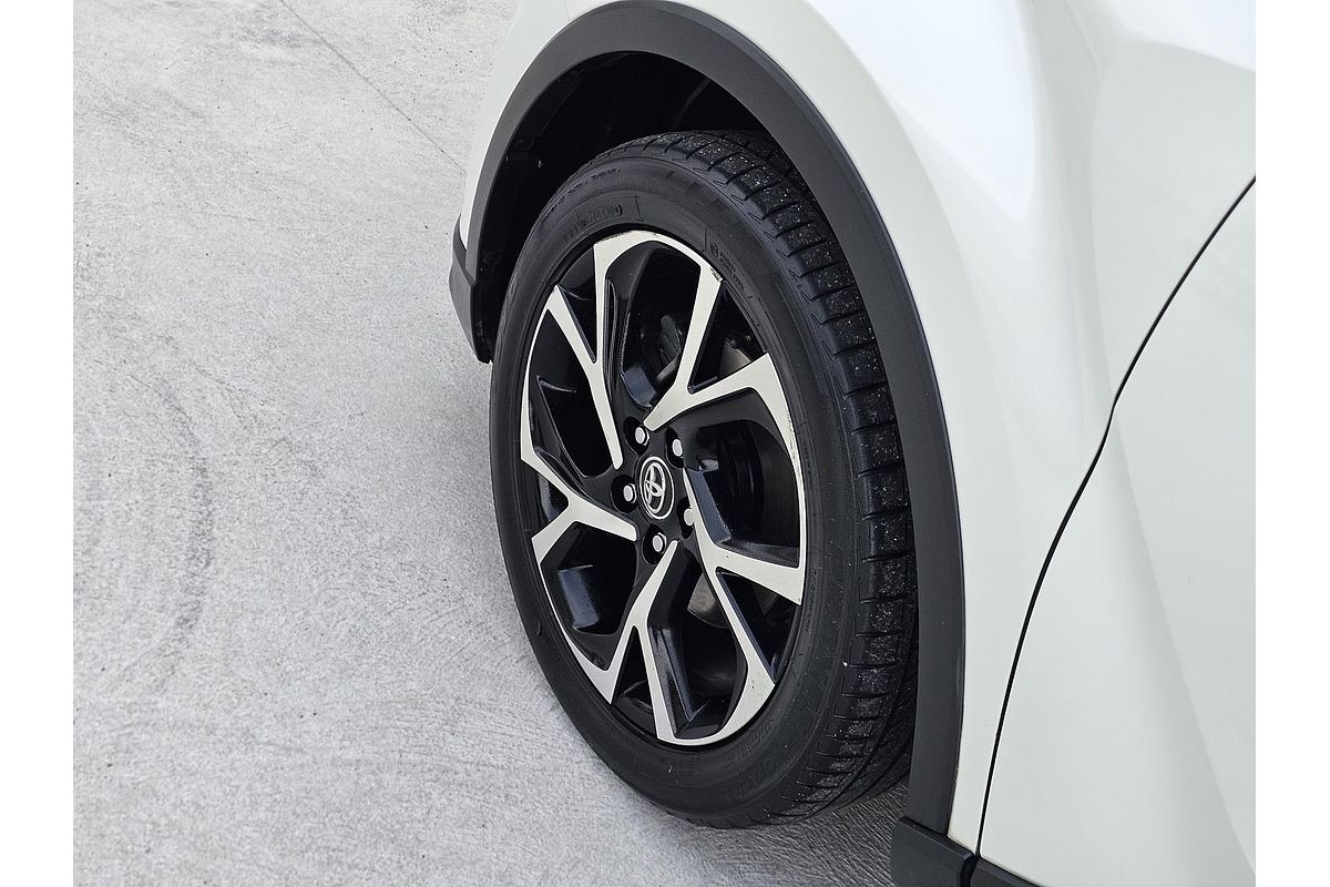 2017 Toyota C-HR Koba NGX10R